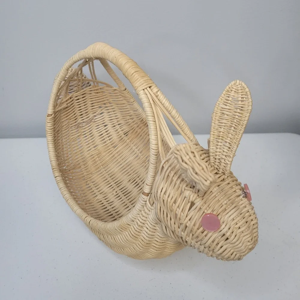 Vintage Woven Wicker Bunny Rabbit Easter Basket Pink Button Eyes‎ 13 Inch